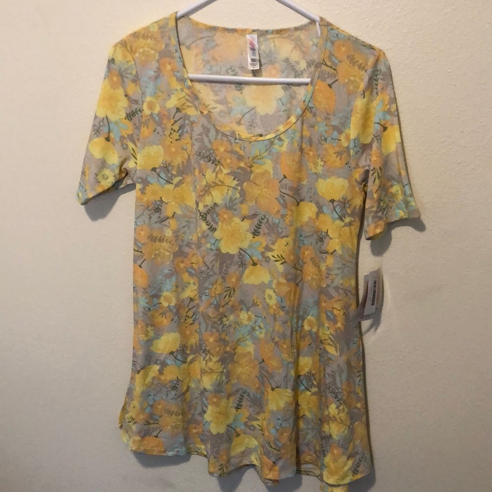 LuLaRoe Perfect T